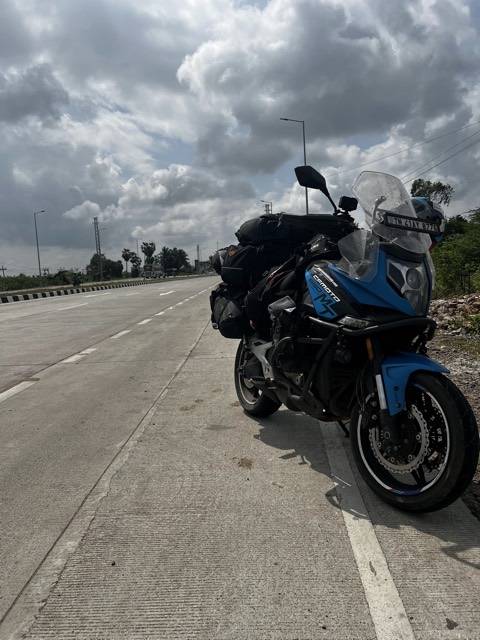 Tamil Nadu, on the first of the long highway days.